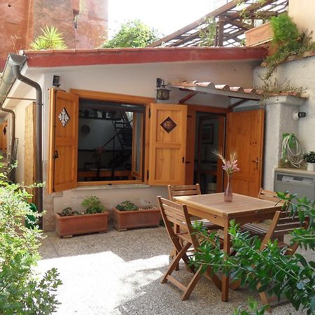 Colosseum Cottage Rome Exterior photo
